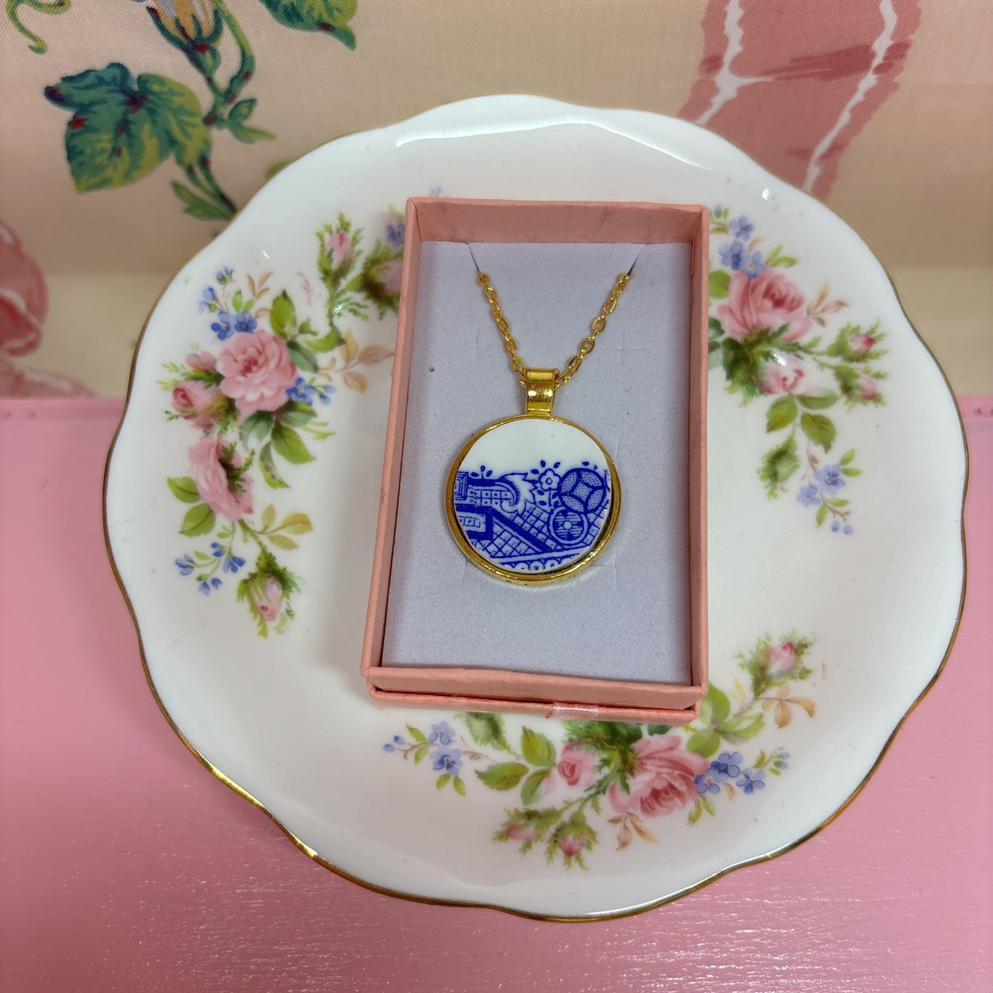 Gilded Blue Willow Necklace