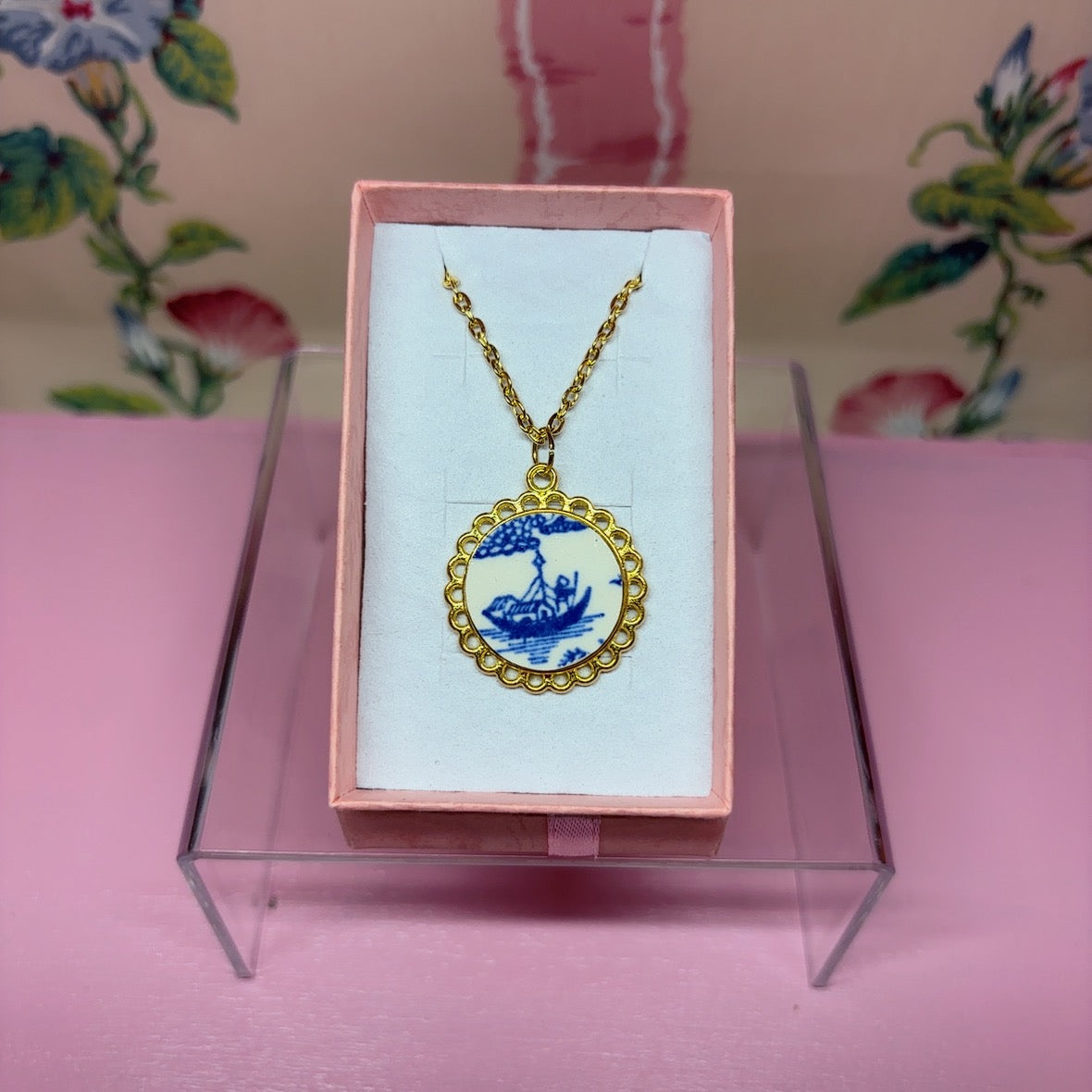 Gilded Blue Willow Necklace