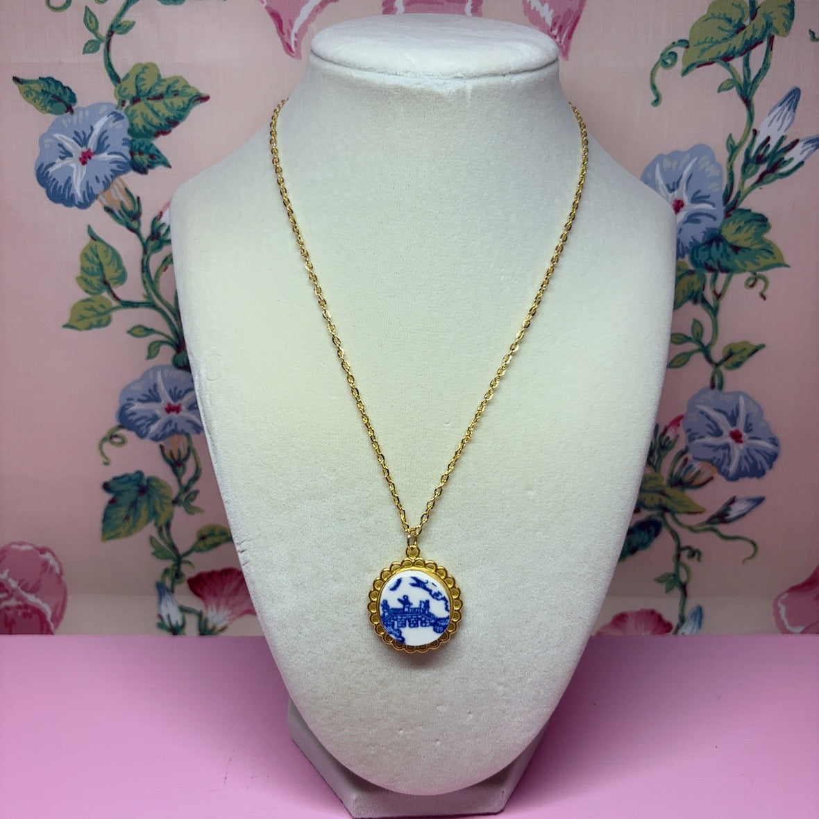 Gilded Blue Willow Necklace
