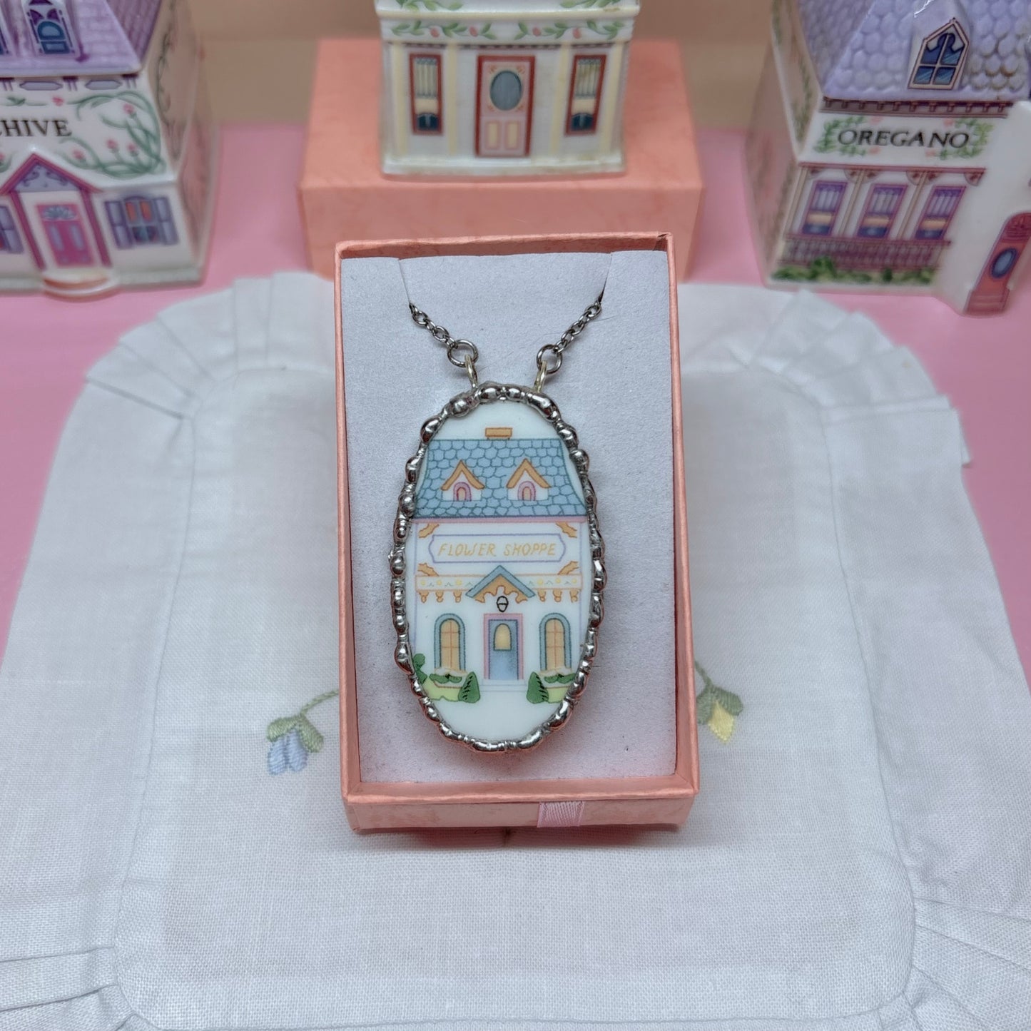 Lenox Spice Village Flower Shoppe Necklace