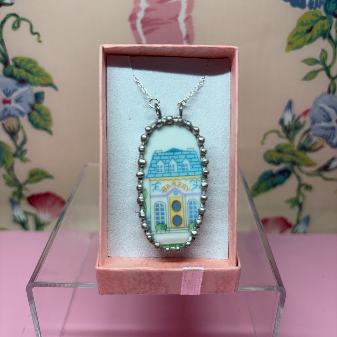 Lenox Spice Village Bakery Necklace