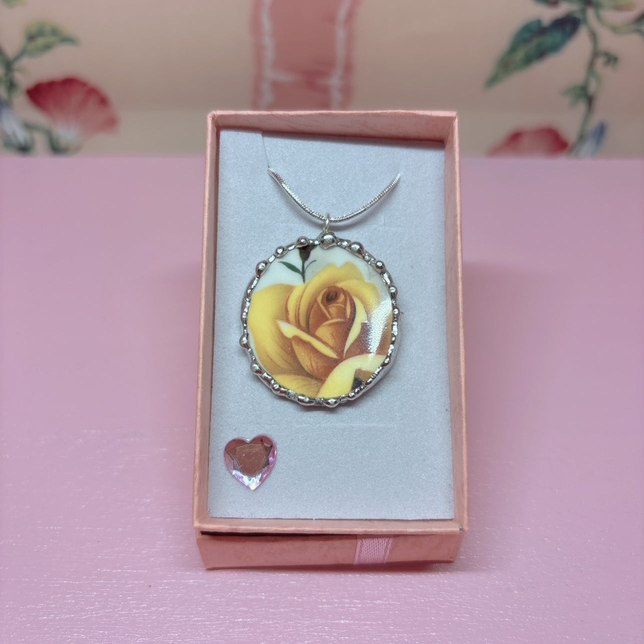 Round Yellow Rose Necklace