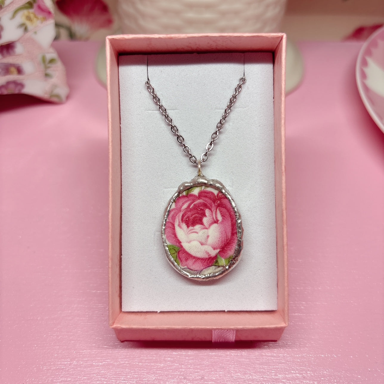Oval Peony Necklace