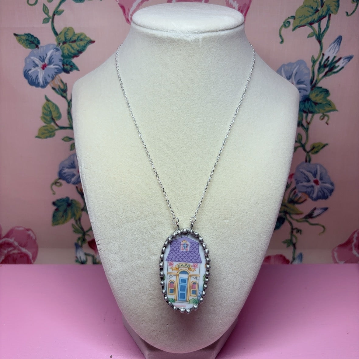 Lenox Spice Village Cafe Necklace