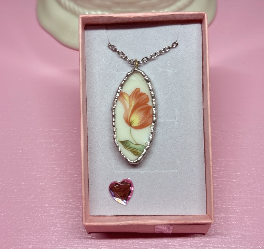 Oval Orange Tulip Necklace