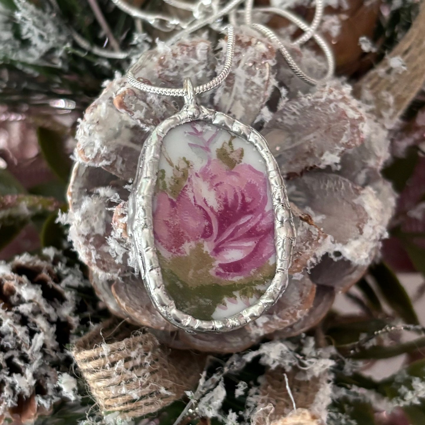 Oval Rose Bloom Necklace