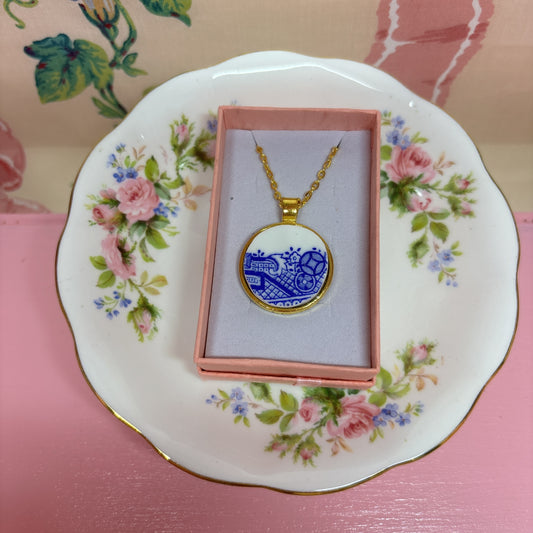 Gilded Blue Willow Necklace