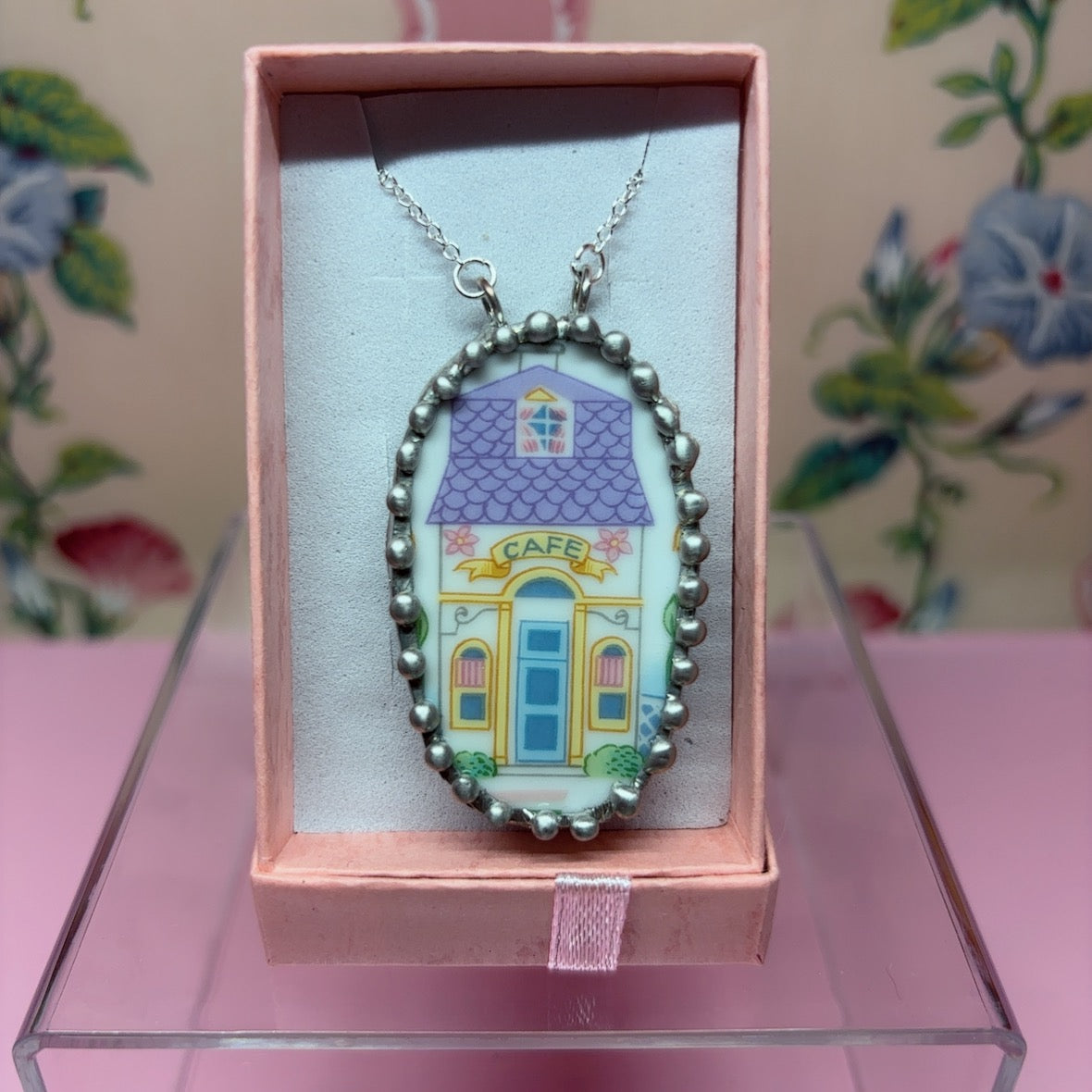 Lenox Spice Village Cafe Necklace