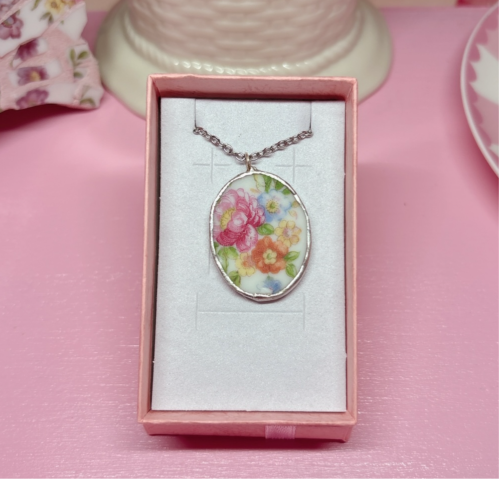 Oval Blooming Bouquet Necklace