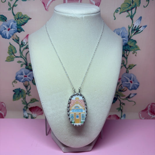 Lenox Spice Village Sweets Necklace