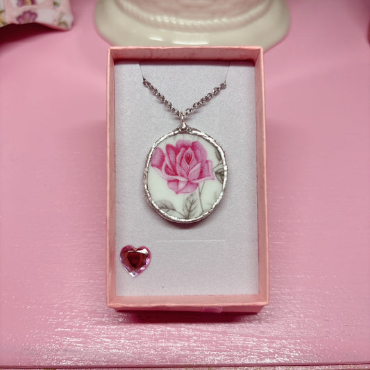 Round Rose Necklace