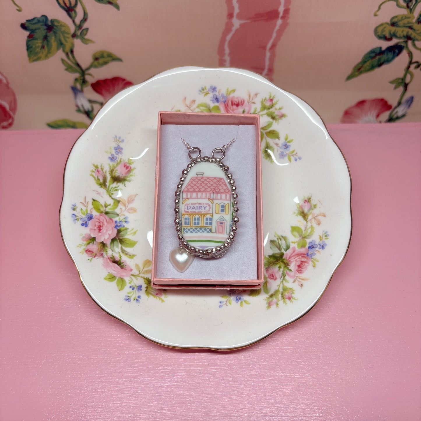 Lenox Spice Village Dairy Necklace