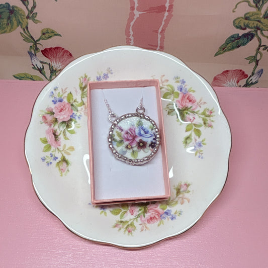Vintage Rose Bouquet Necklace