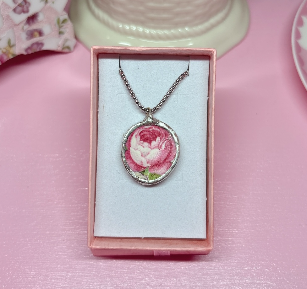 Round Peony Necklace