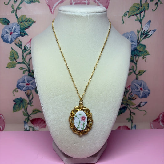 Gilded Lenox Necklace