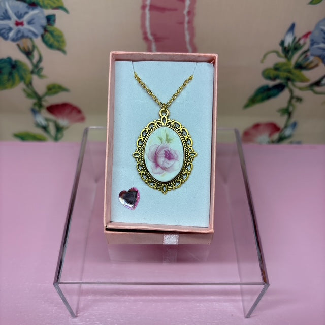 Gilded Filigree Style Bouquet Necklace