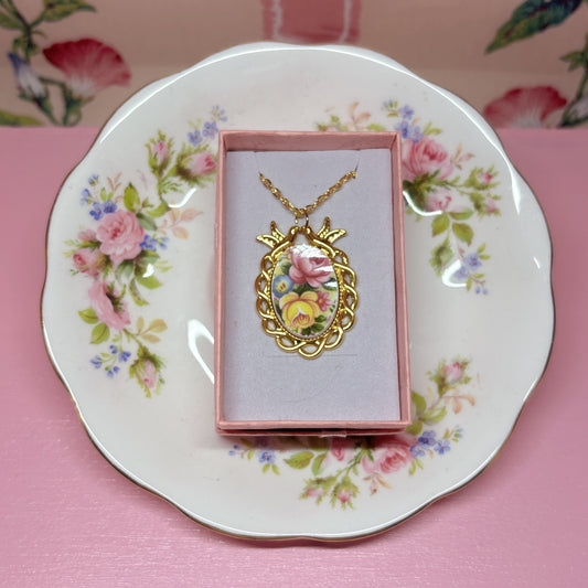 Gilded Royal Rosina Necklace