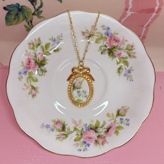 Gilded Royal Albert Necklace