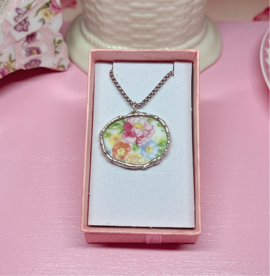 Oval Bouquet Necklace