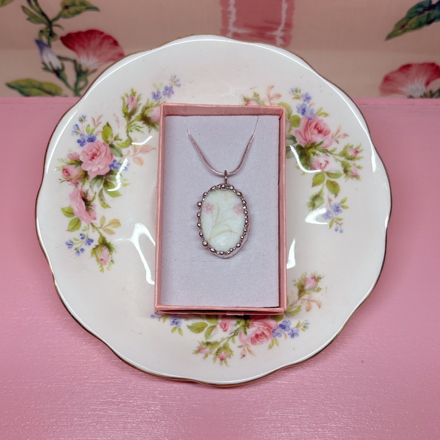 Vintage Flower Necklace