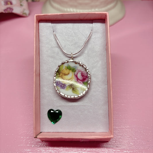 Round bouquet Necklace