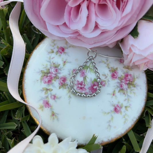 Vintage Hydrangea Necklace