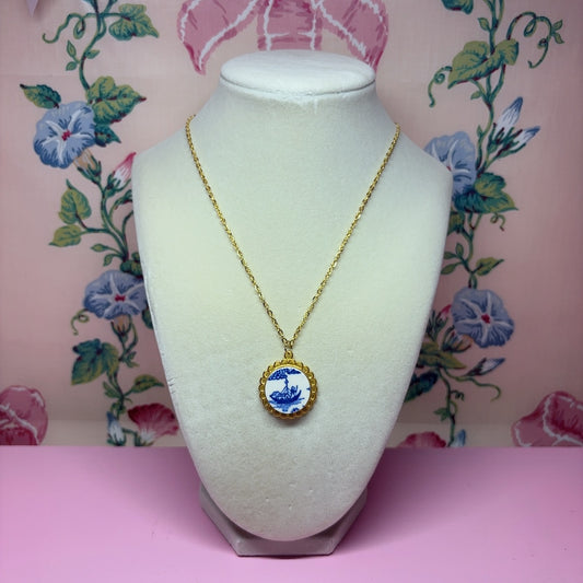 Gilded Blue Willow Necklace