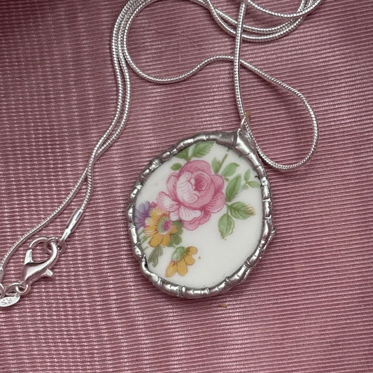 Oval Blooming Bouquet Necklace