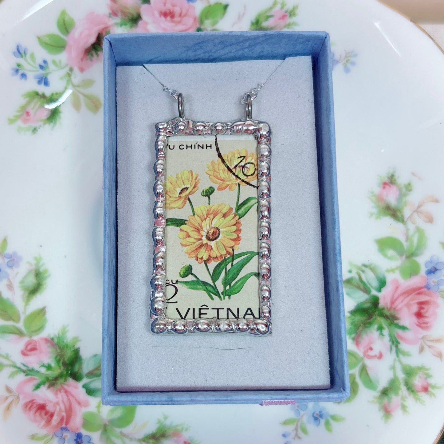 Vintage Stamp Chrysanthemum Golden