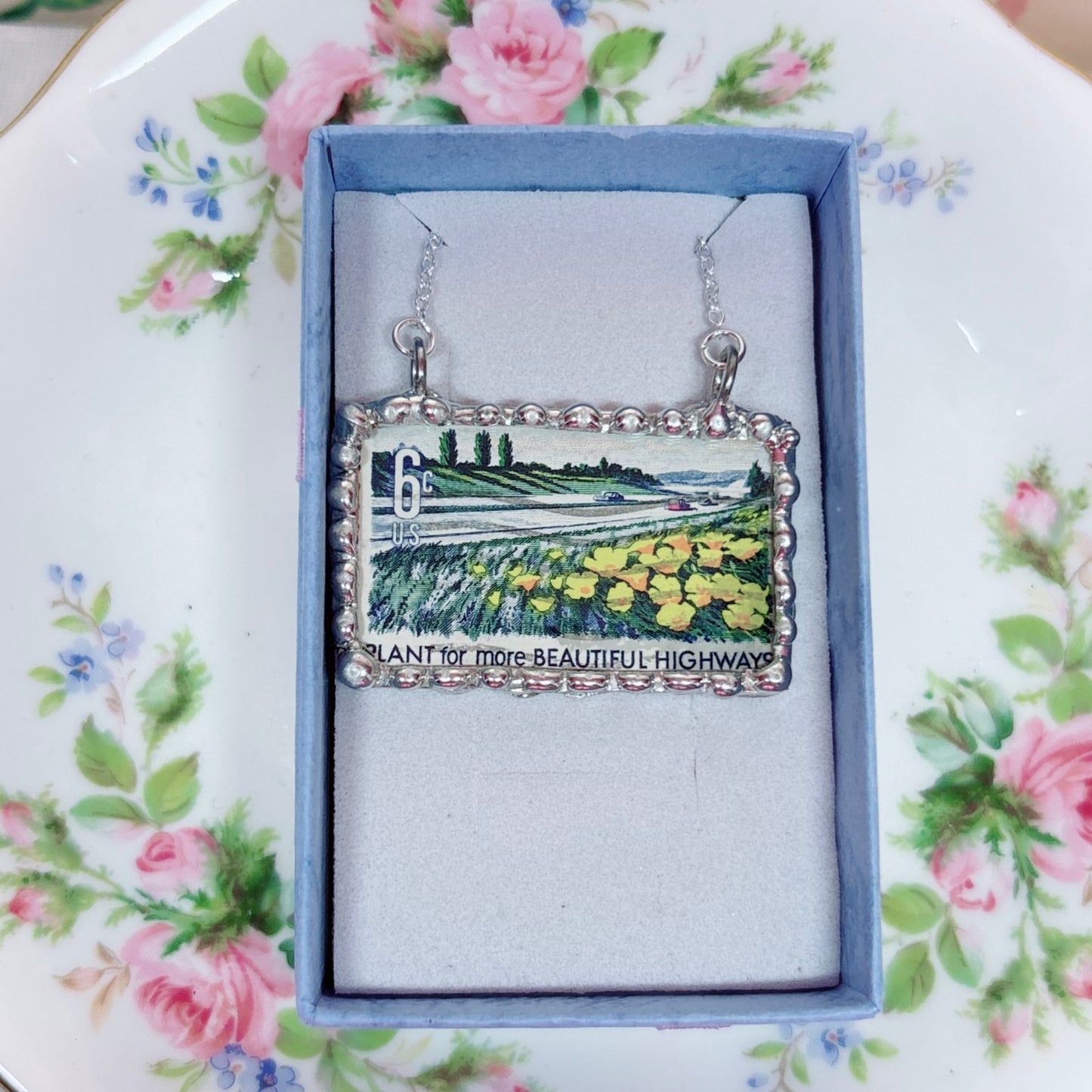 Vintage Stamp United States Beauty