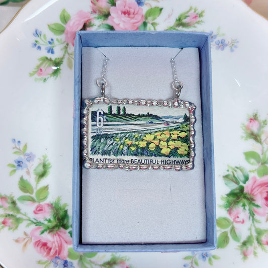 Vintage Stamp United States Beauty